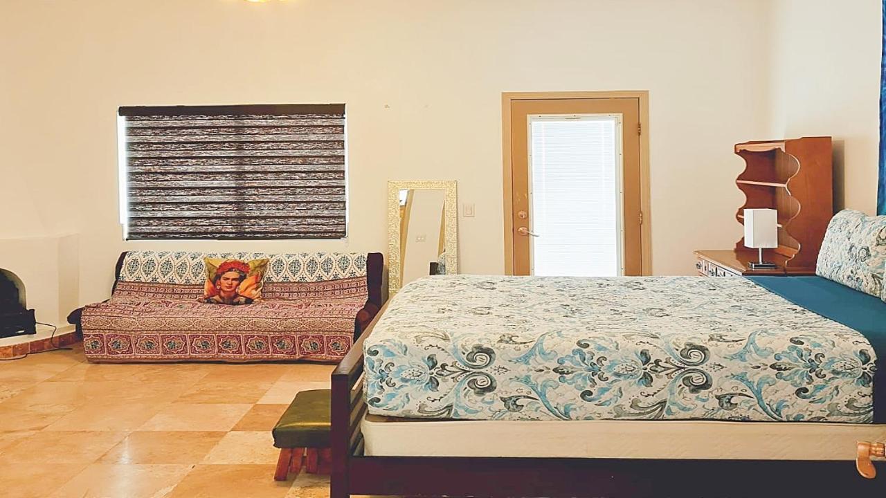 The Suites At Rocky Point 2 Εξωτερικό φωτογραφία