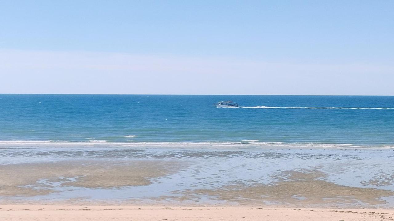 The Suites At Rocky Point 2 Εξωτερικό φωτογραφία